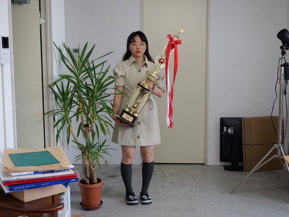 藤原麻里菜為自己訂做獎盃