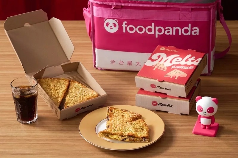 必勝客攜手foodpanda獨家推出「起司咔滋餅」,邪惡美味太誘惑!