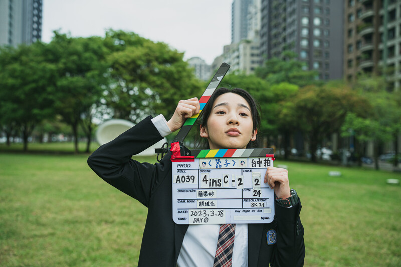 李沐在《器子》再度演出女學生。