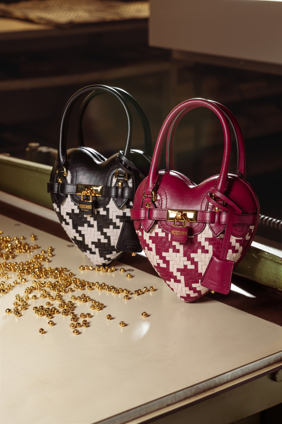 MOSCHINO HEARTBEAT BAG重磅回歸 鎖住心動時刻