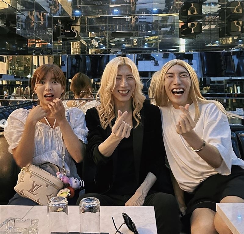 小吳專程飛往日本見羅曼尼