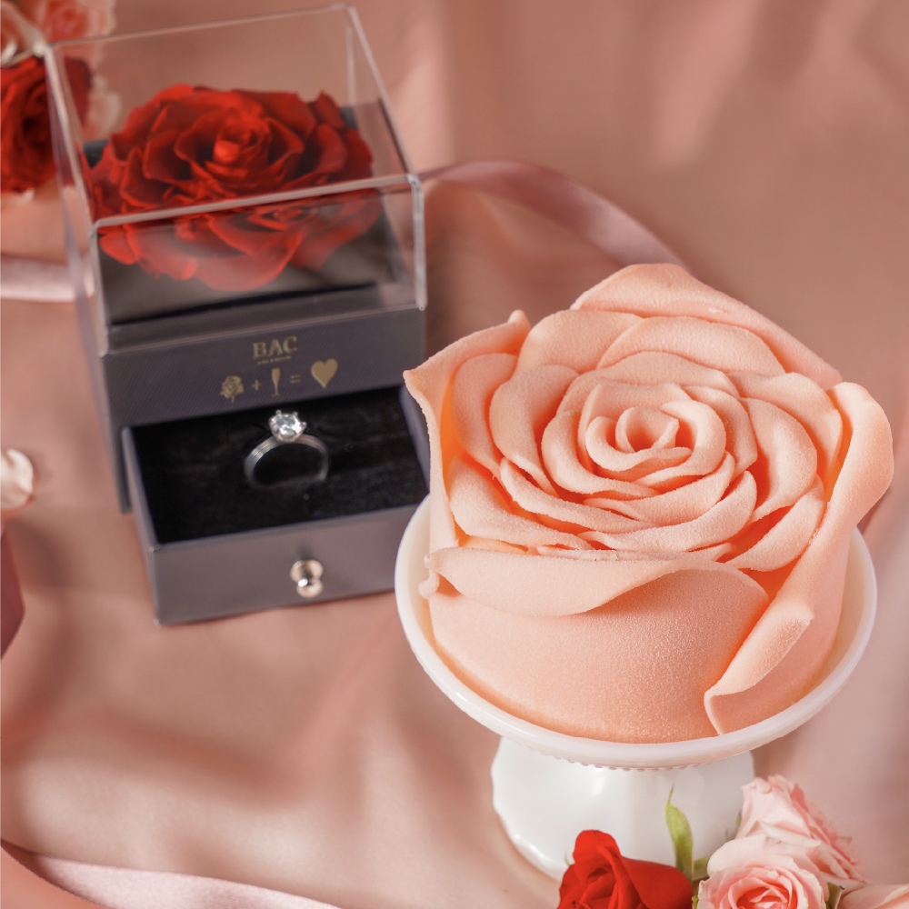 鮮花、鑽戒和甜蜜蛋糕，都是女孩無法抵擋的浪漫因子。