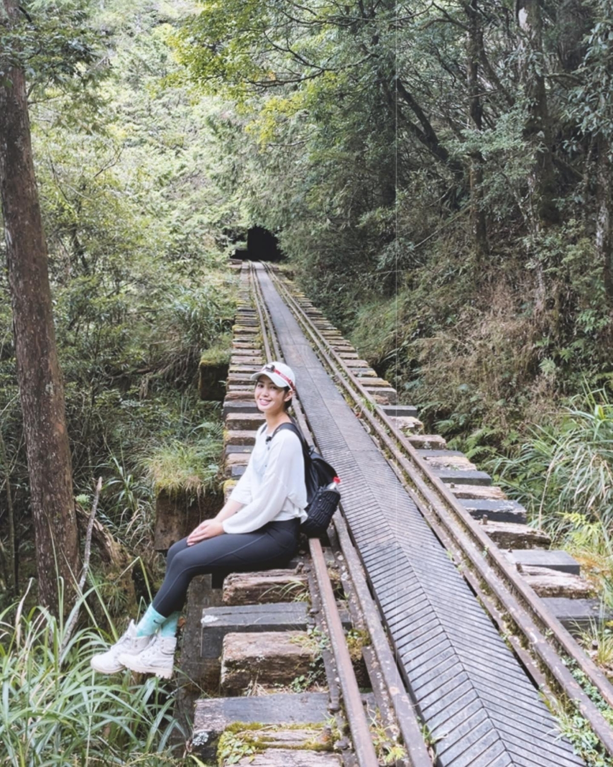 雷嘉汭私下熱愛戶外活動，是個不折不扣的陽光美少女。