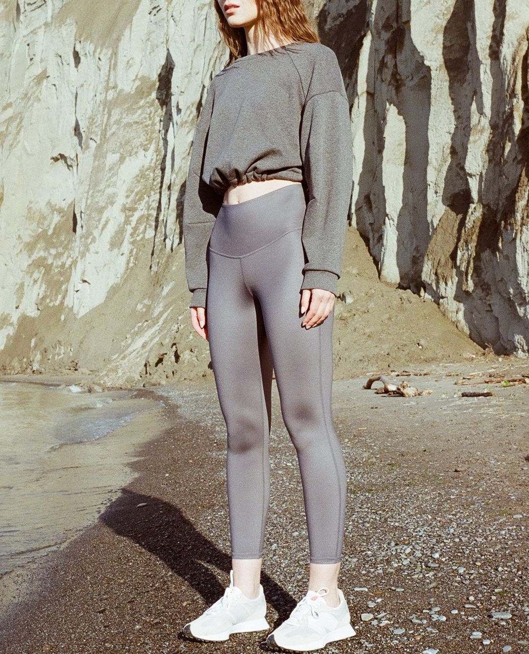 MICHI Instinct 亮面緊身運動褲,NT$5,680