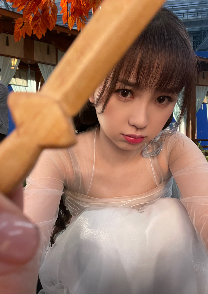 虞書欣在《蒼蘭訣》飾演「小蘭花」，美麗可愛的扮相令人著迷。