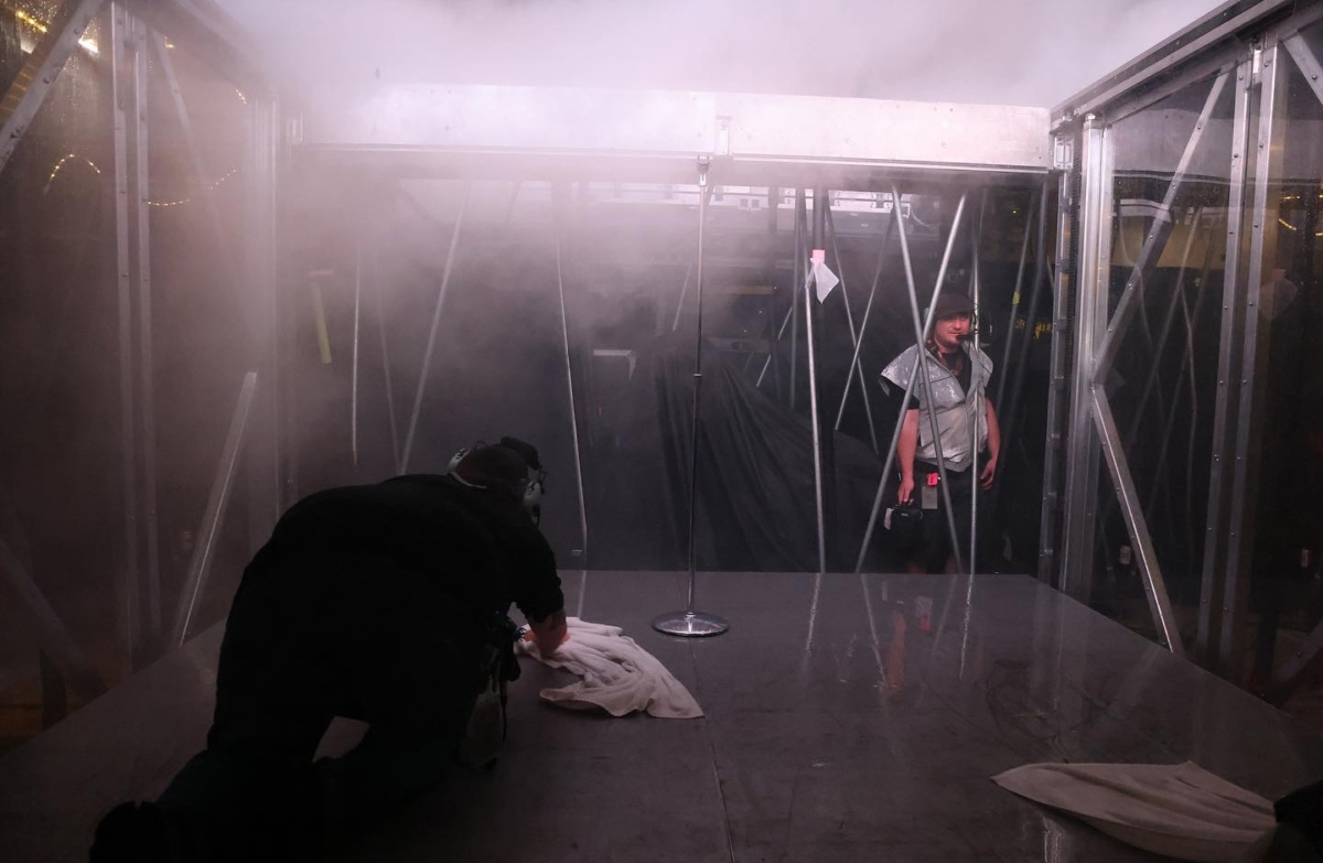 碧昂絲演唱會工作人員維持場地畫面