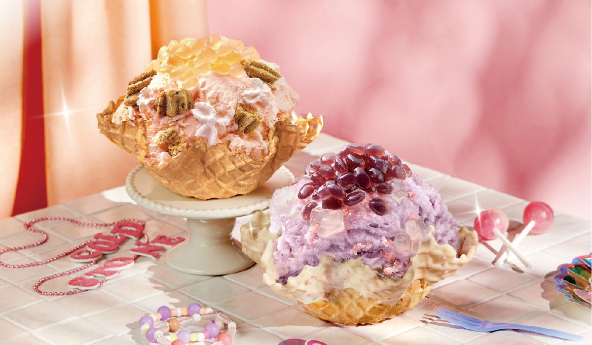 COLD STONE暑假新品「萄汽小蜜糖」、「水蜜桃伯爵」粉嫩夢幻令人捨不得吃。