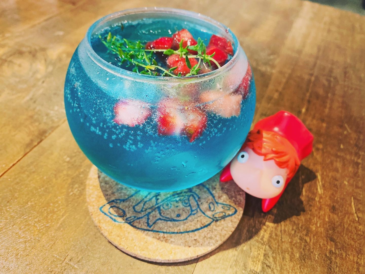 《崖上的波妞》飲料重現大海的湛藍