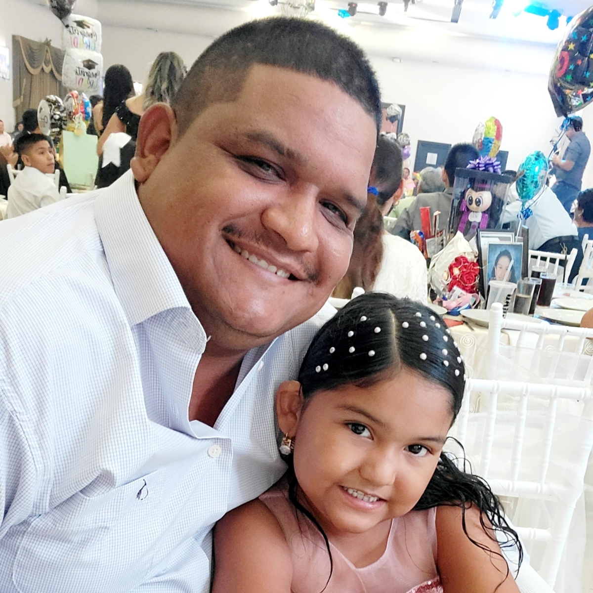 意外爆紅的Barbie爸爸-Eleazar Rodríguez Hernández