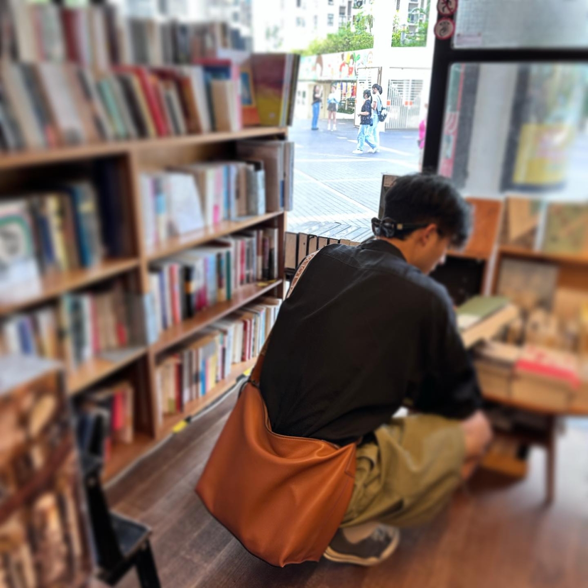 陳昊森在沒有社群時忙著拍戲、閱讀、騎車和運動，日子過得相當充實。