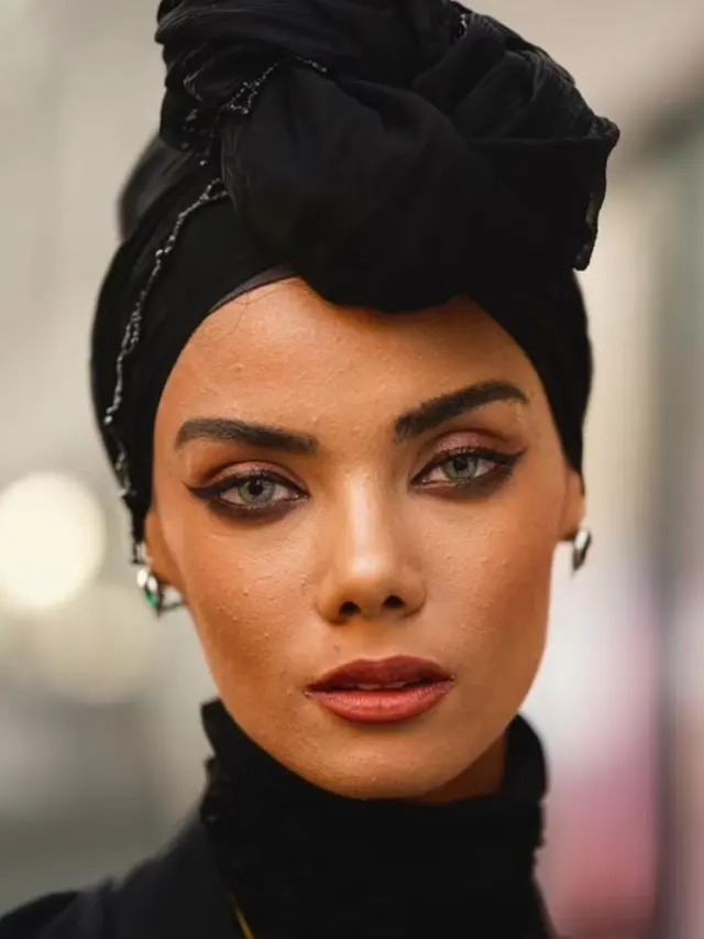 利比亞小姐透露她成長於戰亂時代,現在她在學醫