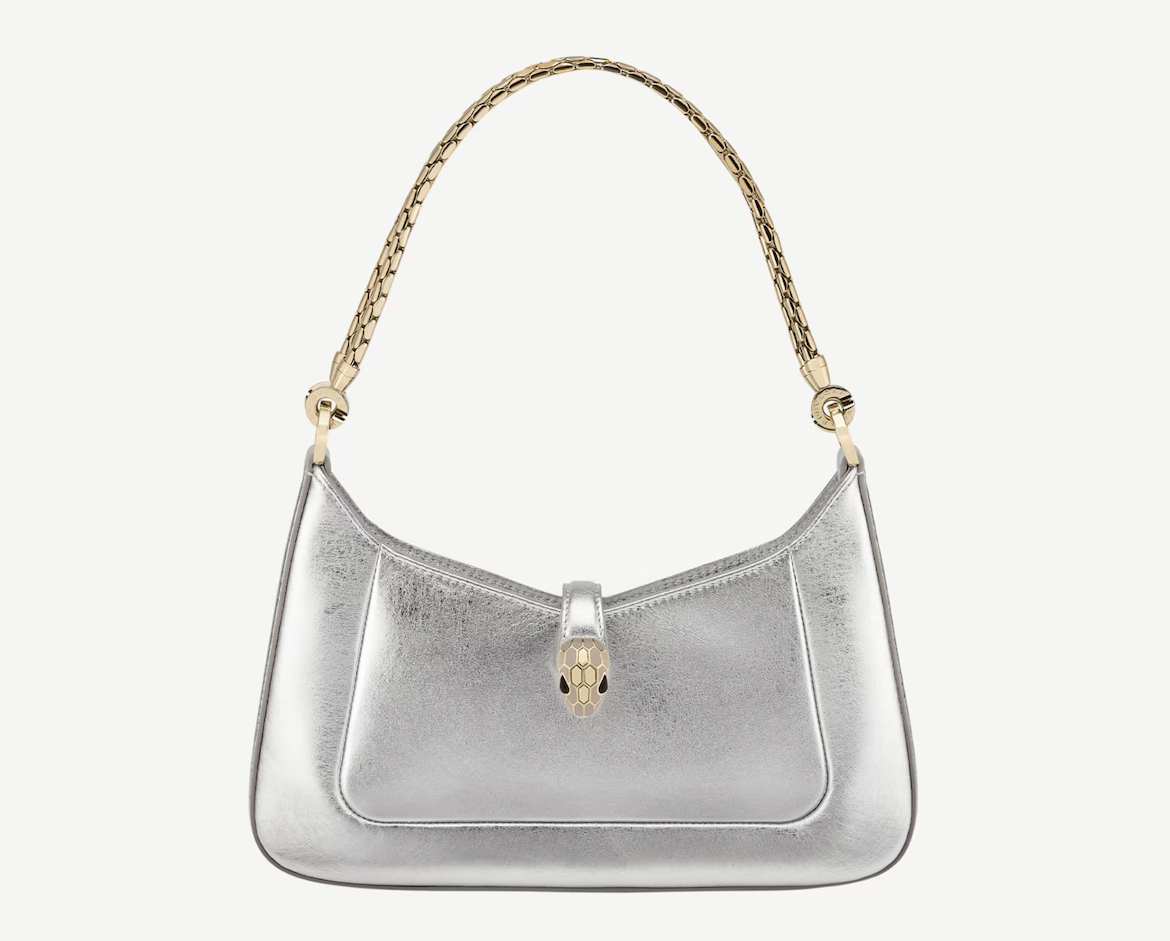 BVLGARI Serpenti Baia 肩背包,參考定價 NT$83,000。