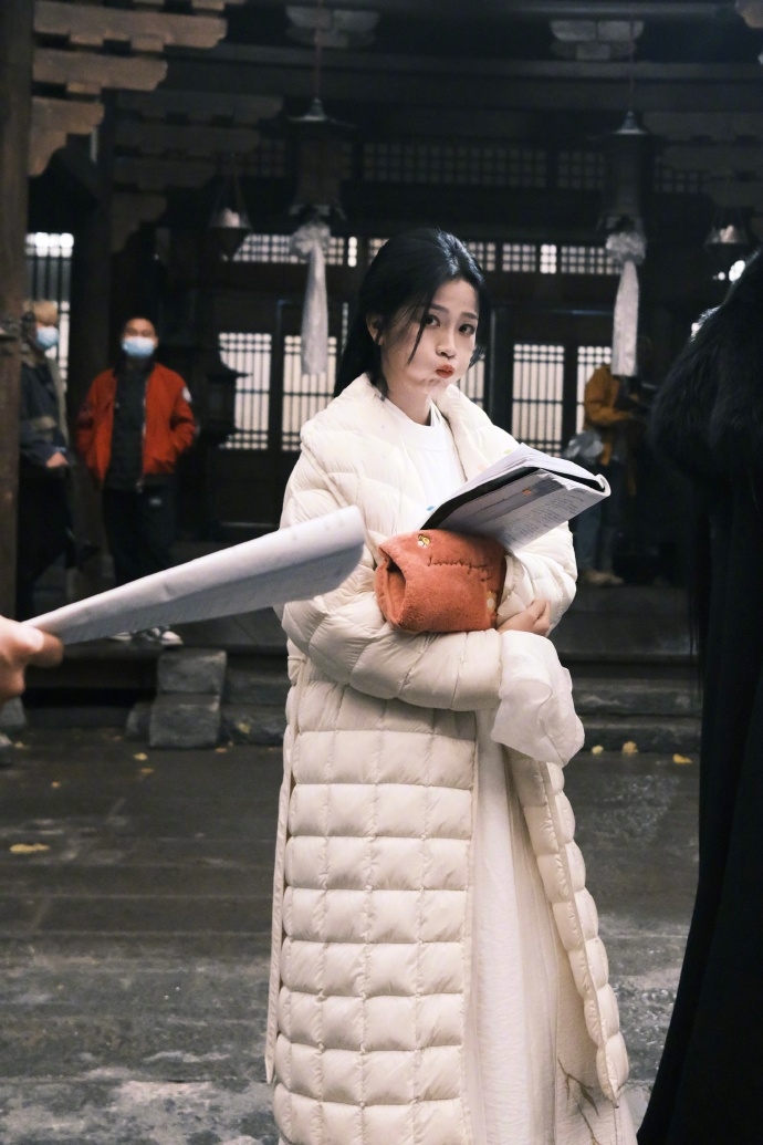 虞書欣飾演的「雲為衫」渴望自由和愛情。