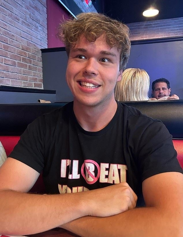 Fred Beyer透露觀眾根本沒有一絲懷疑他的廉價穿搭