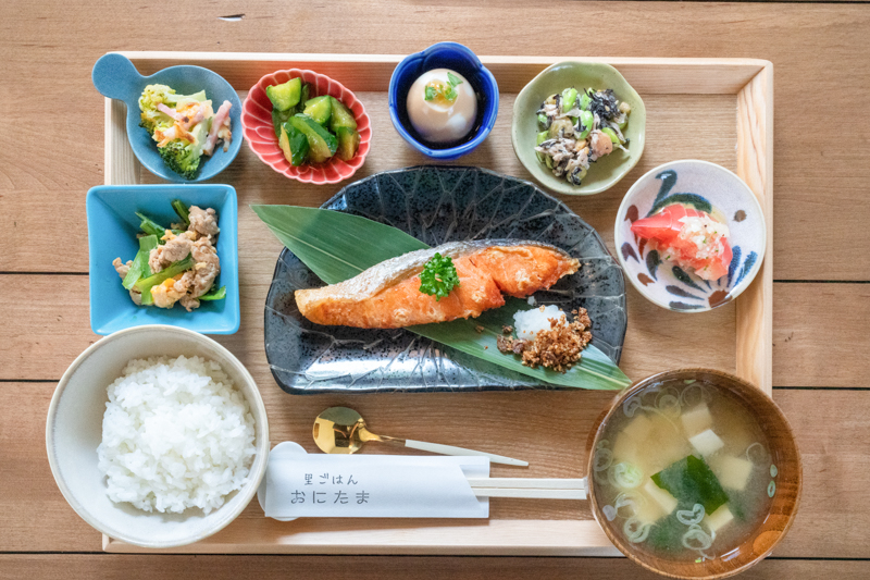 日本定食套餐美味平實，深受台灣人歡迎。