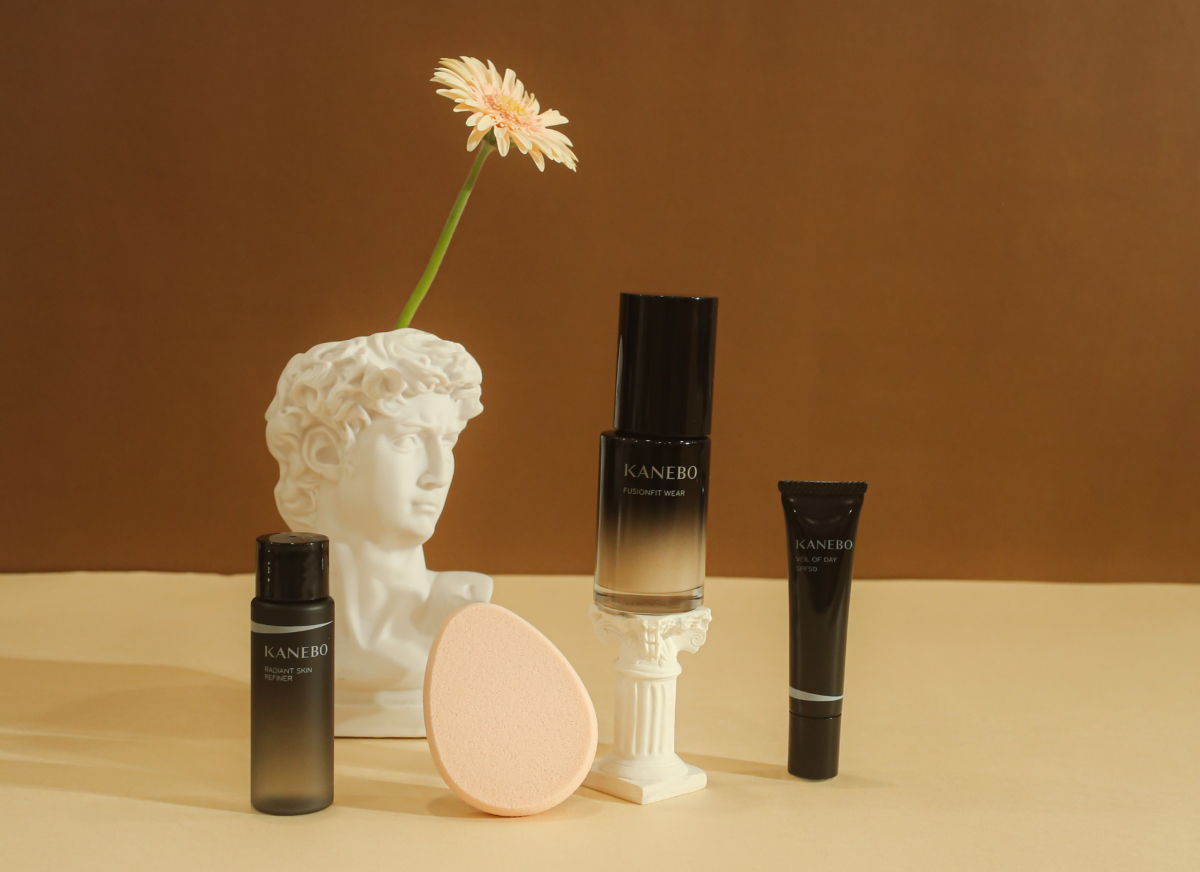 Kanebo 母胎粉霜組