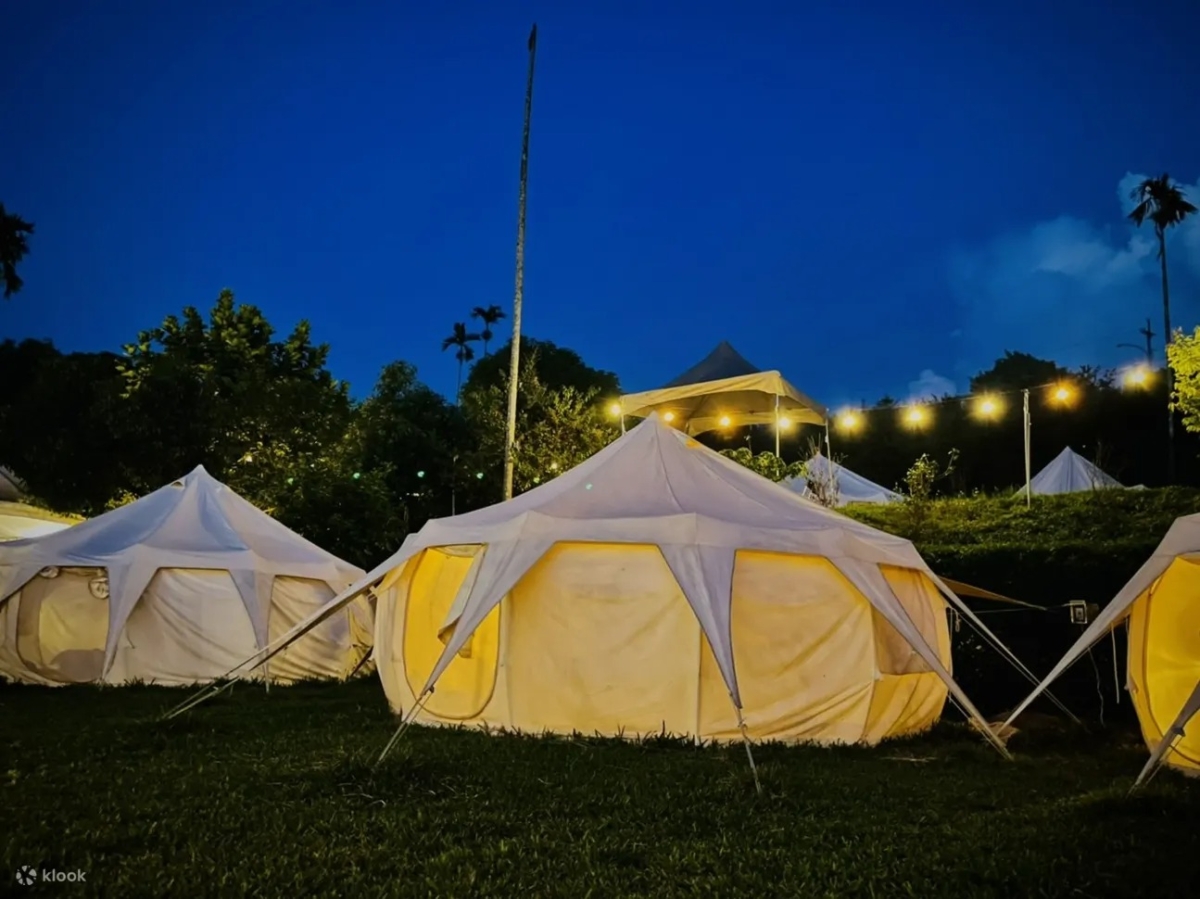 苗栗「山之間」 純白帳篷