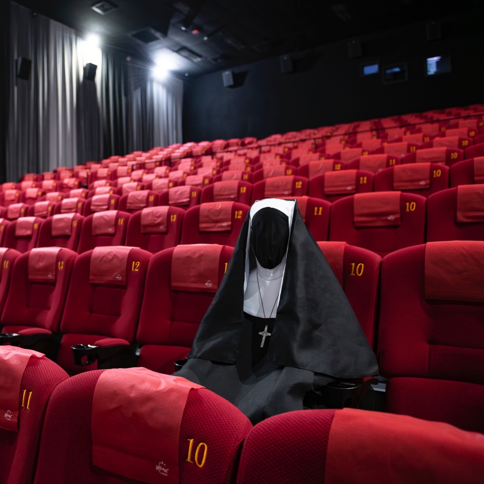 台灣戲院出現瓦拉克來看自己的新電影《鬼修女II》