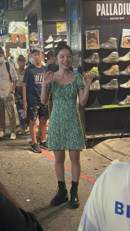 李多慧白到發光