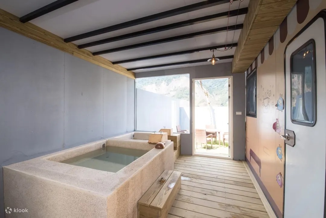 遠山望月露營區還有溫泉