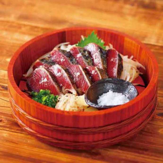 「龍神丸」的鰹魚半敲燒是人氣必點。