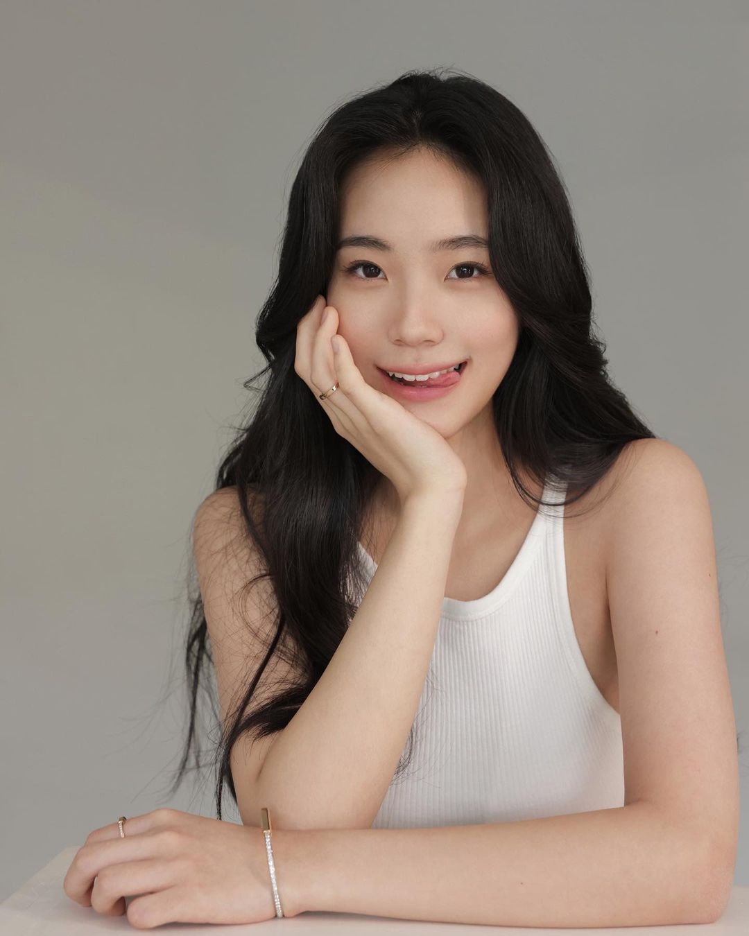 小S二女兒Lily氣質出眾，亮眼美顏神似大S。