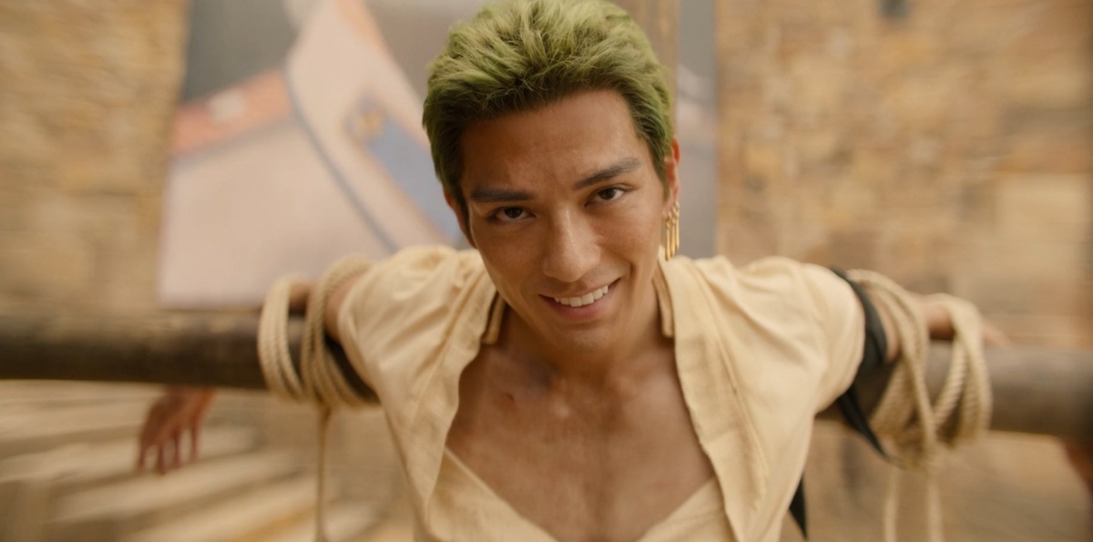 新田真劍佑飾演《航海王》索隆真人版全球爆紅