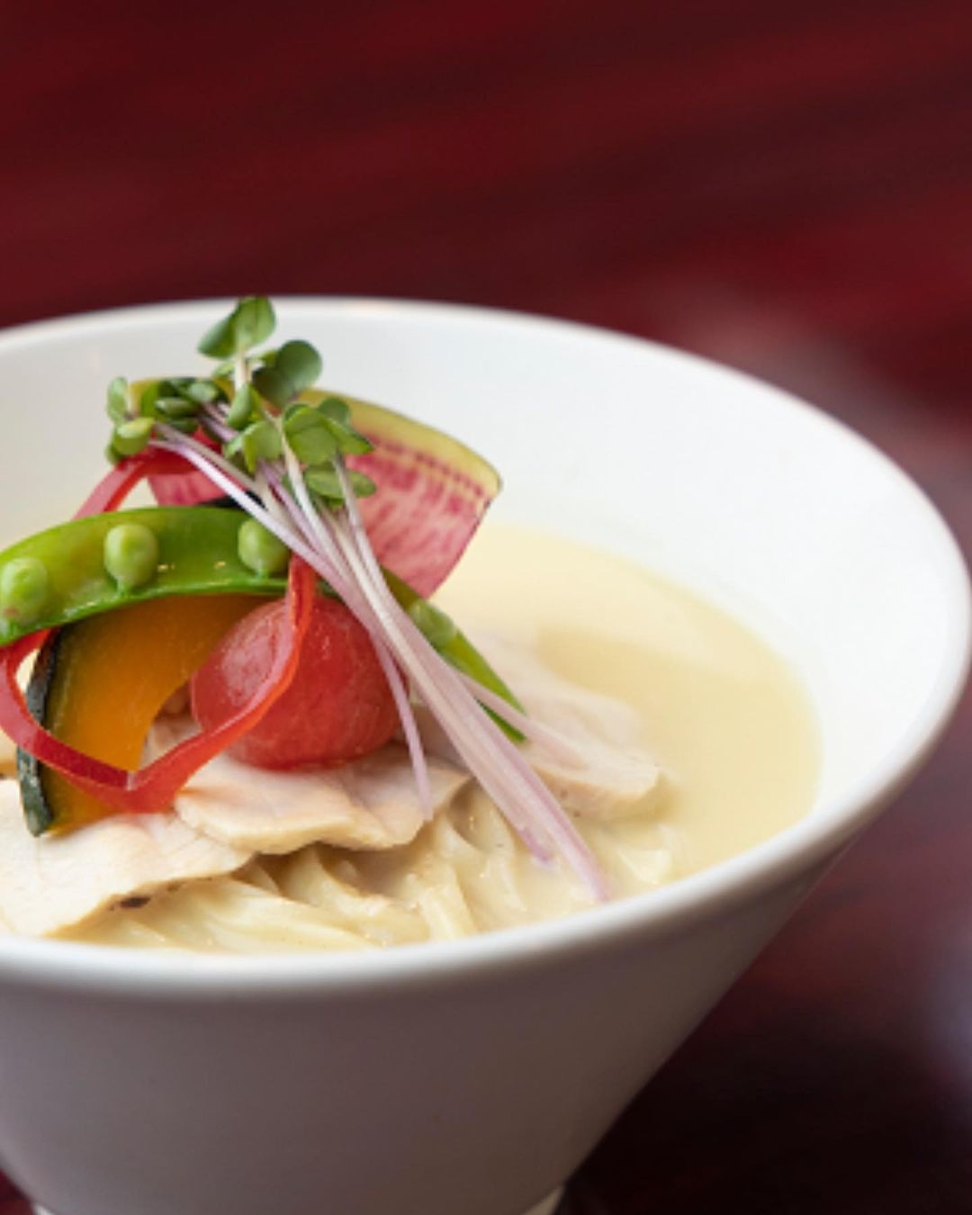 米其林認證的「銀座 篝」雞白湯拉麵是人氣必點。