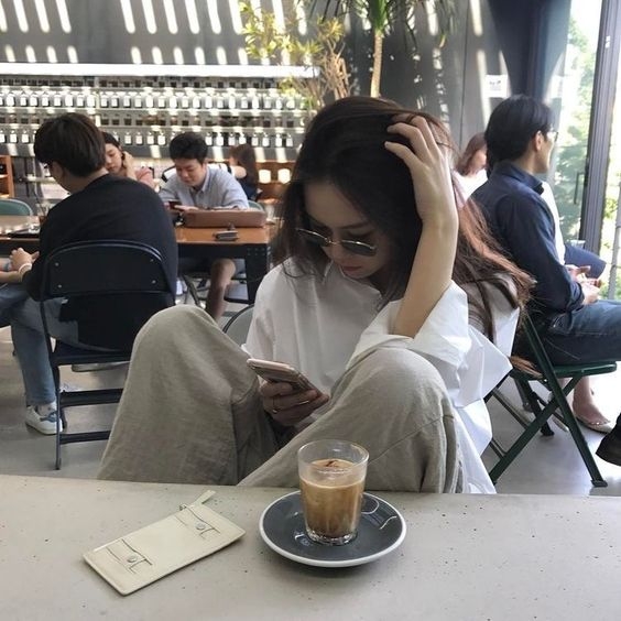 許多人認為手機是個人隱私