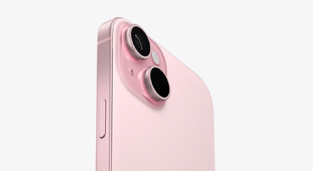 iPhone 15 粉紅色