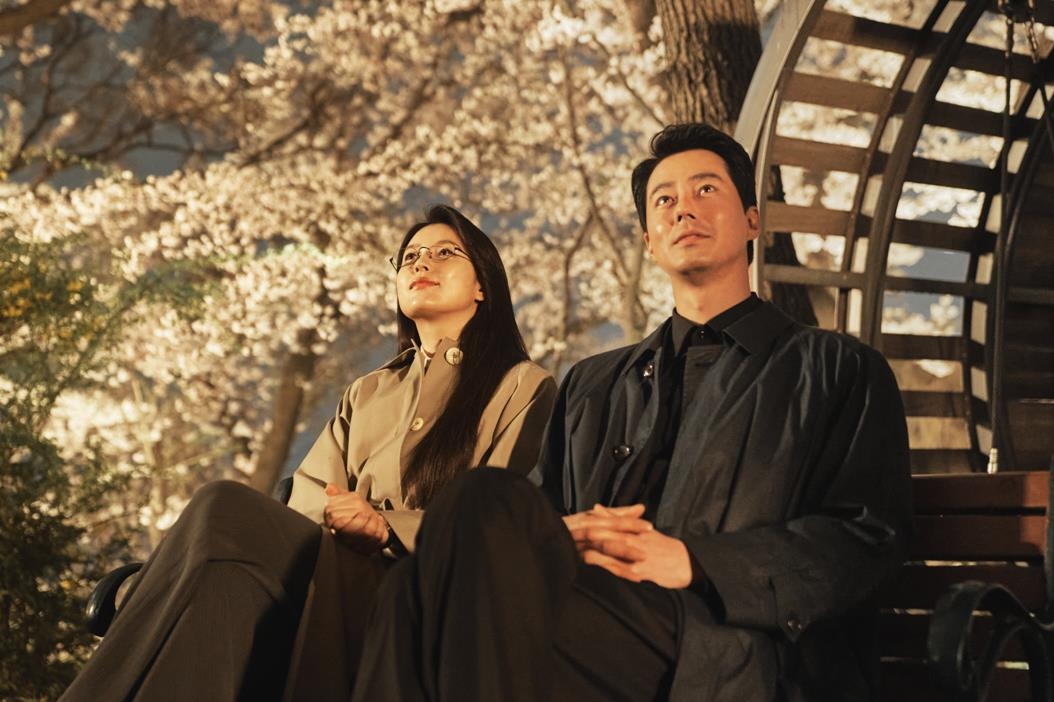 「異能夫婦」甜蜜盡在不言中。