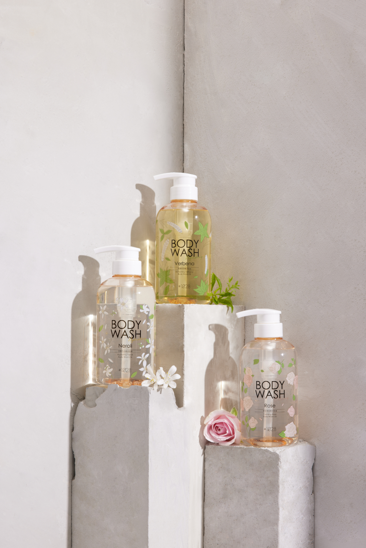 1028 馬鞭草淨嫩 / 茶玫瑰極嫩 / 冷橙花白嫩沐浴油 500ml，NT$260