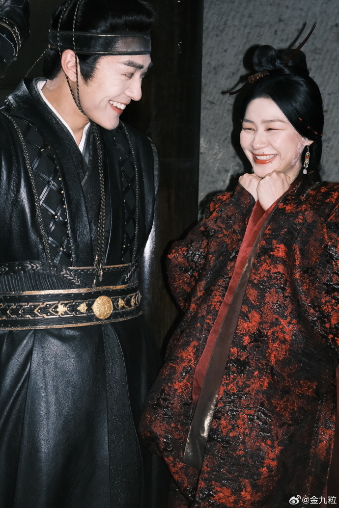 金靖嬌羞模樣讓人笑壞。