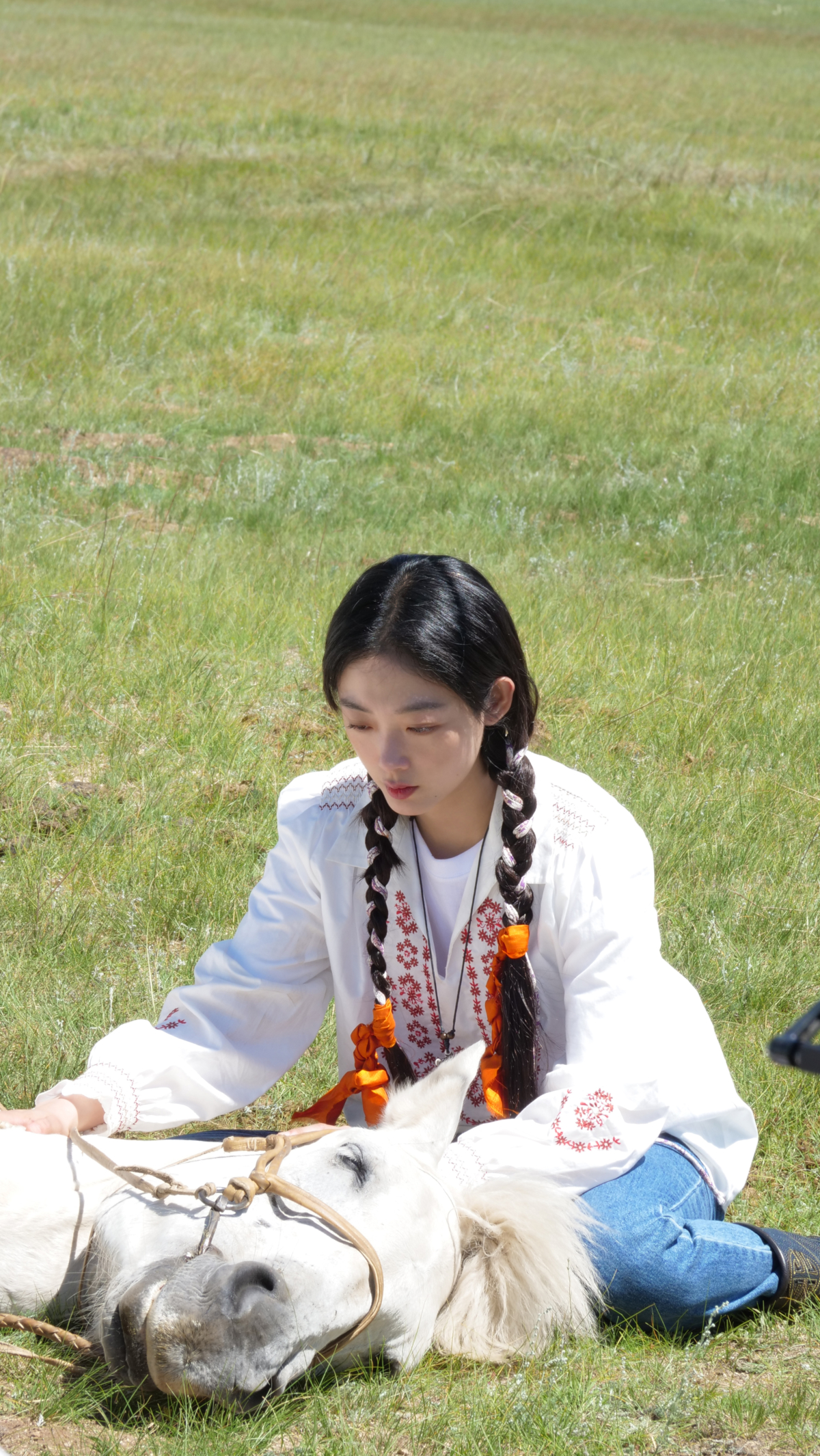 李渝美飾演因母系遺傳而天生力氣強大，而且是都奉順遠房親戚的「姜南順」