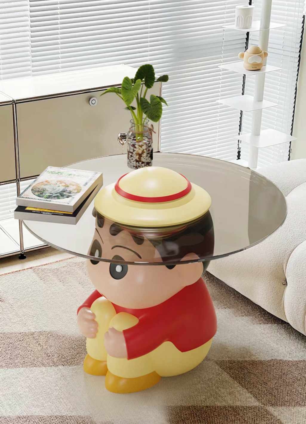 蠟筆小新桌子超可愛
