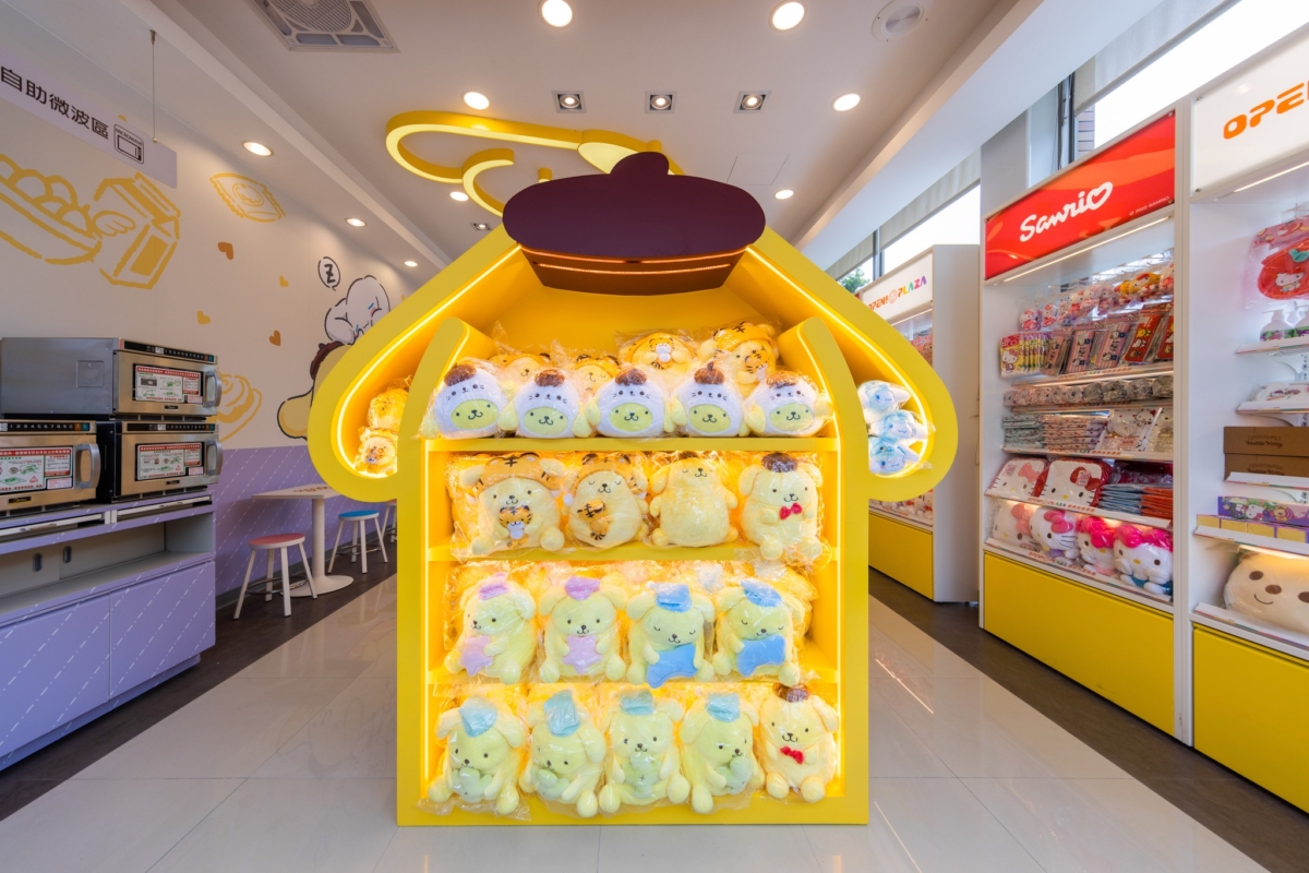 7-ELEVEN X 布丁狗&喜拿主題店