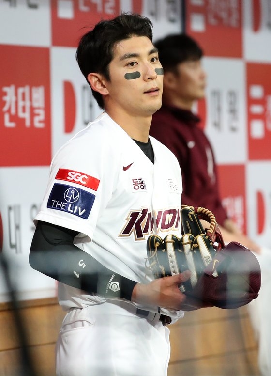 南韓運動選手李政厚被封為「風之孫」。