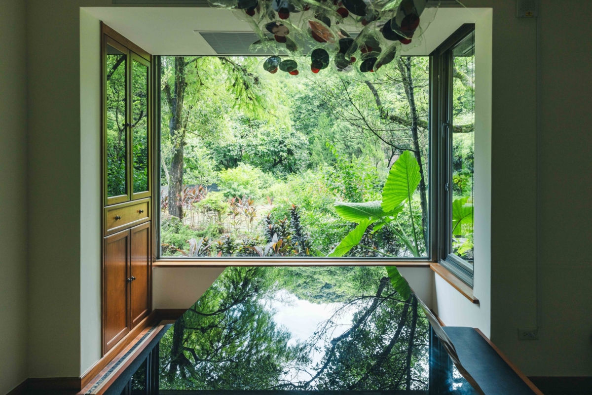 9月開幕的秘境餐廳「馥森梧桐墅」讓人有彷彿置身林間樹屋、與大自然融合的美妙感受。