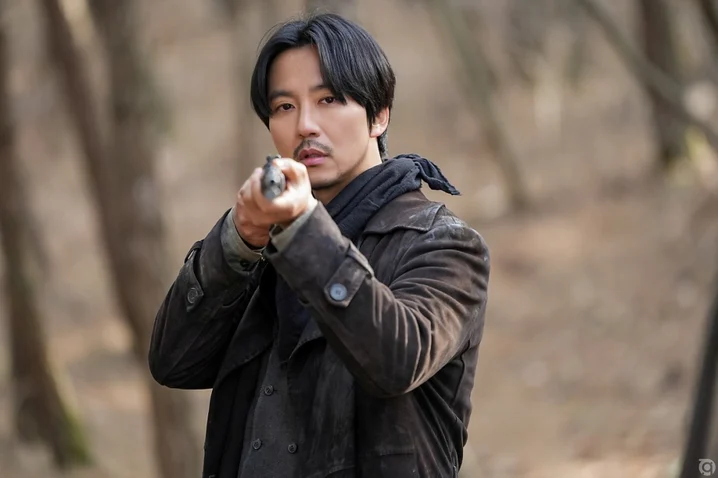 金南佶將飾演為防止連環槍擊事件孤軍奮戰的「李陶」
