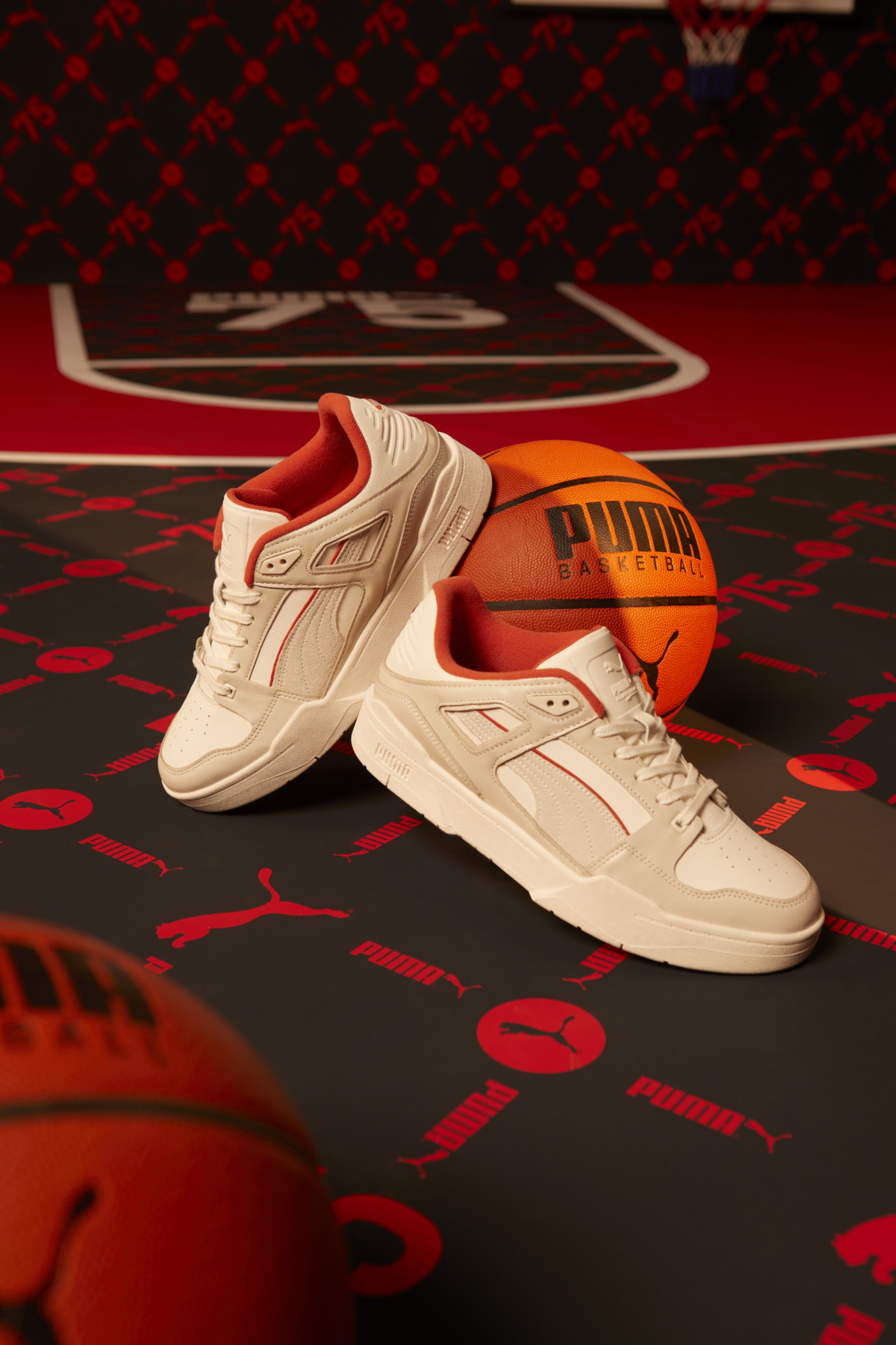 黃宣著用PUMA Slipstream Forward History
