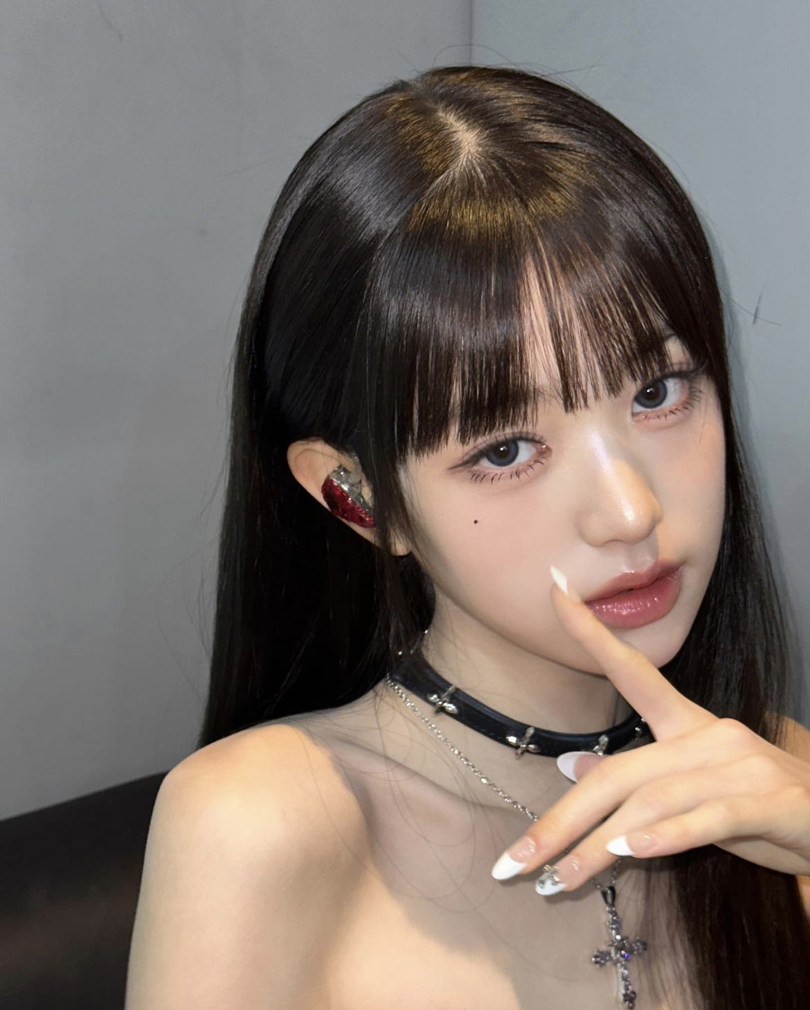 近期回歸換上新造型的IVE成員張員瑛