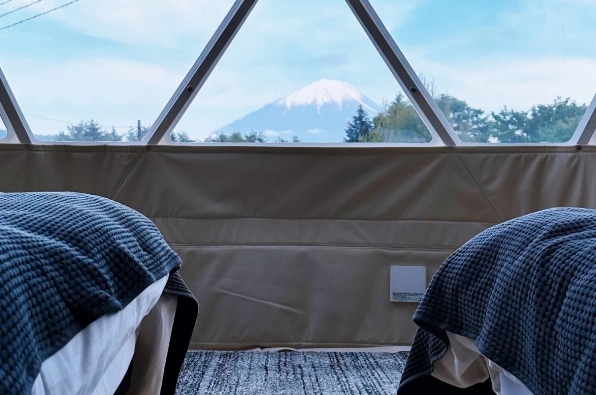 躺在床上就能看到富士山。