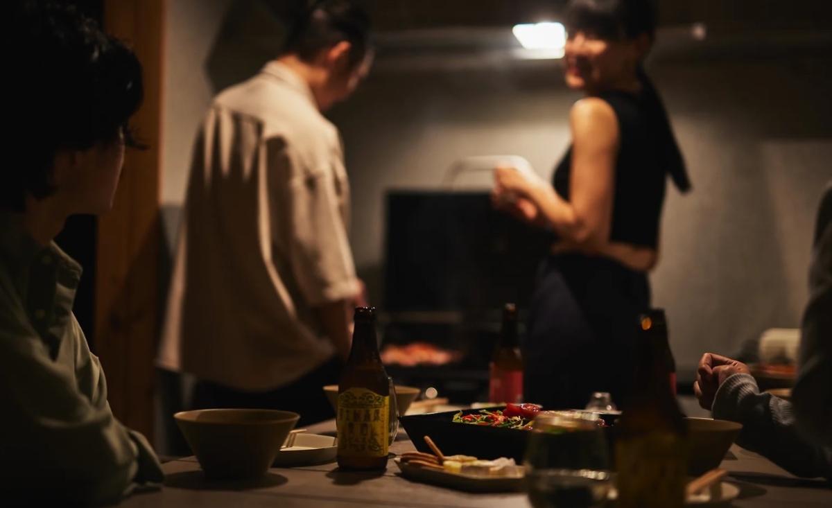 與三五好友一起大啖美食超幸福。