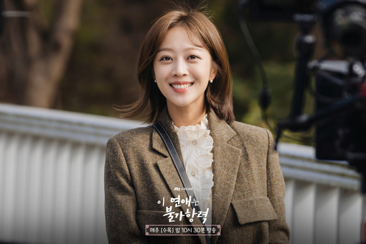 曹寶兒燦爛微笑療癒人心。