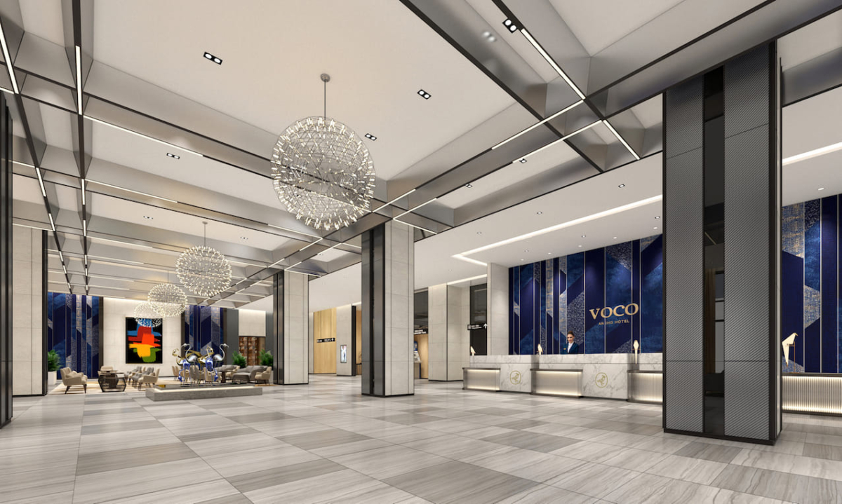 「嘉義福容voco酒店」1樓大廳動線流暢。