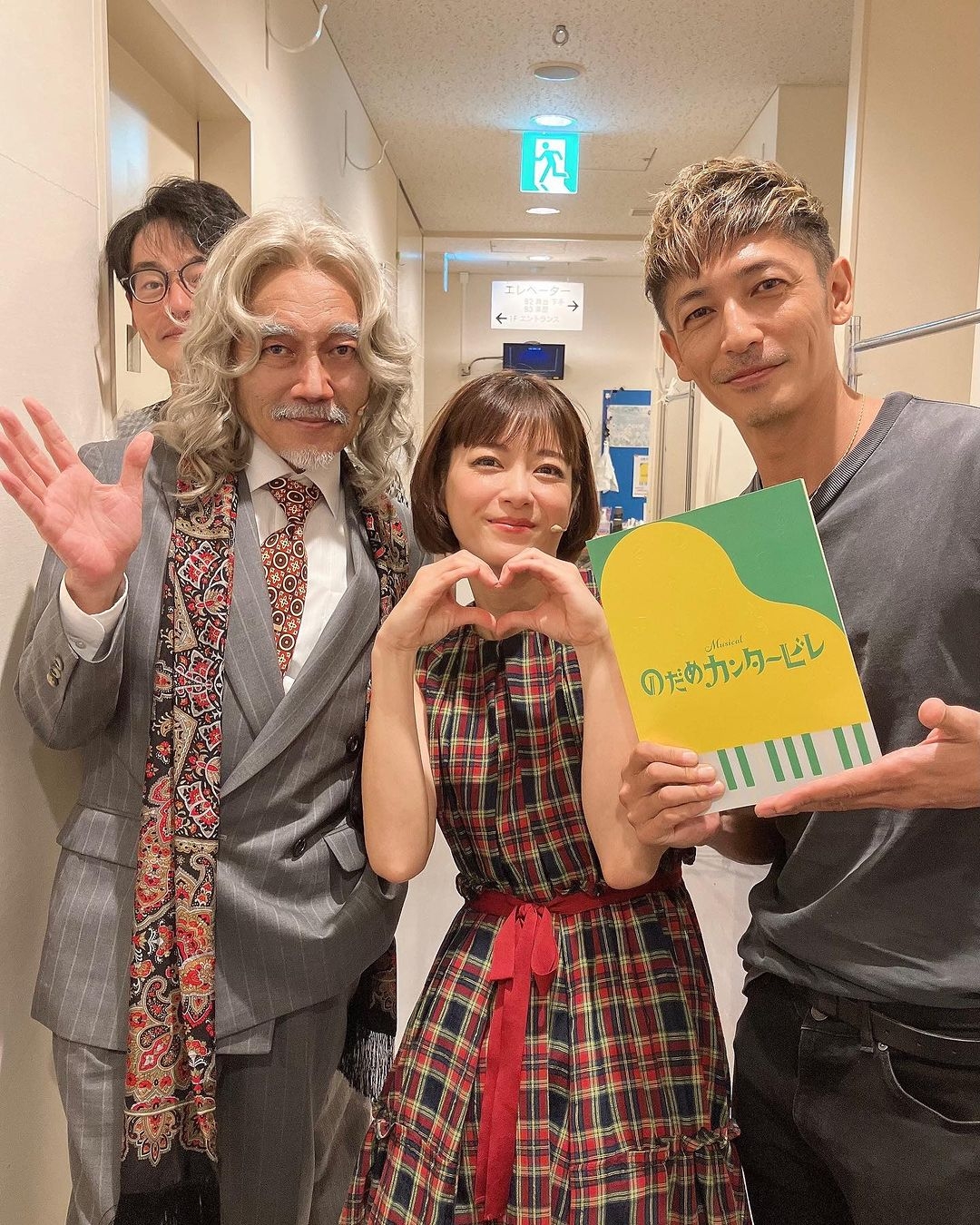 竹中直人同樣華麗回歸瘋狂指揮家一角。