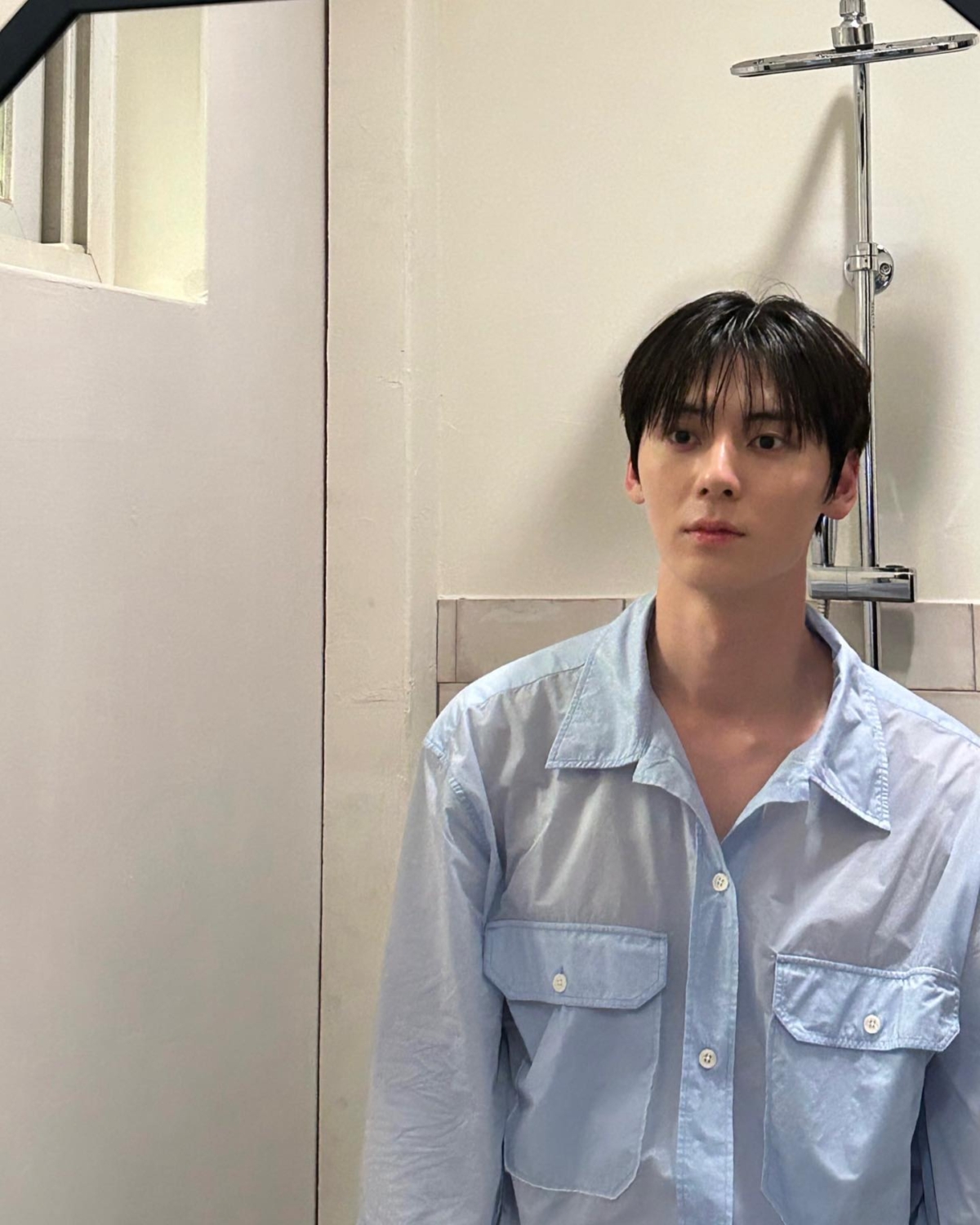↑ 黃旼炫 652萬 ⭐NU'EST 出身