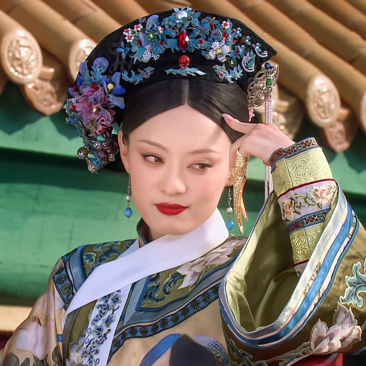 網友用一句話解釋《甄嬛傳》：「愛龍、恨龍、屠龍」。