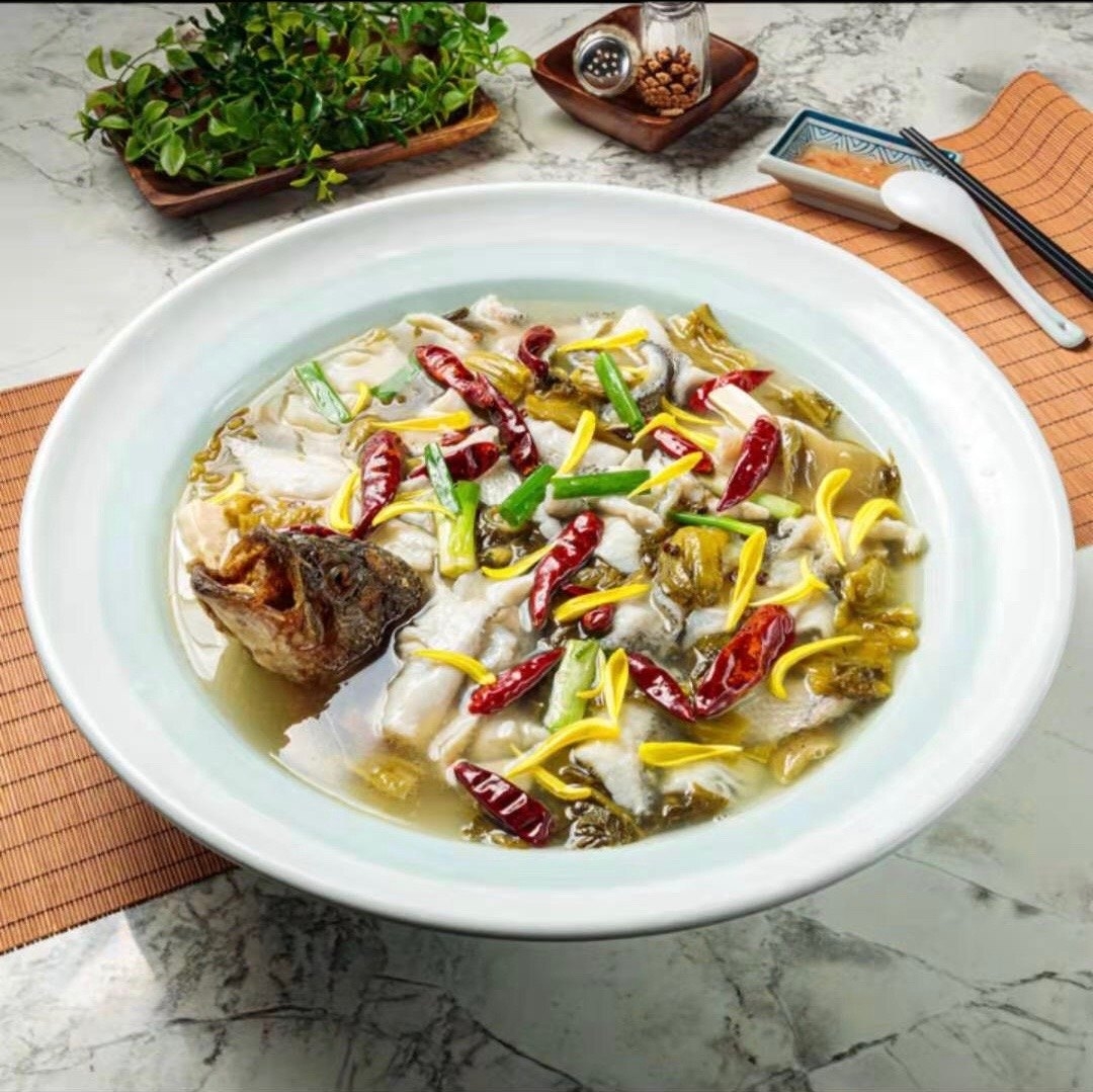 「鵝川」店內的「老罈子酸菜魚」最受到饕客喜愛。