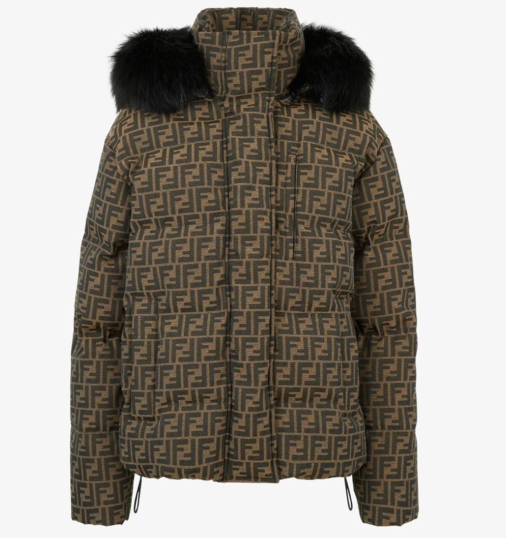 Fendi 棕色FF帆布滑雪夾克,參考定價NT$126,000